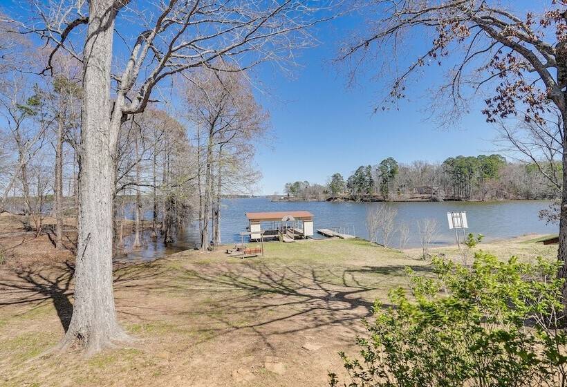 Waterfront Louisiana Home W/ Private Boat Launch!