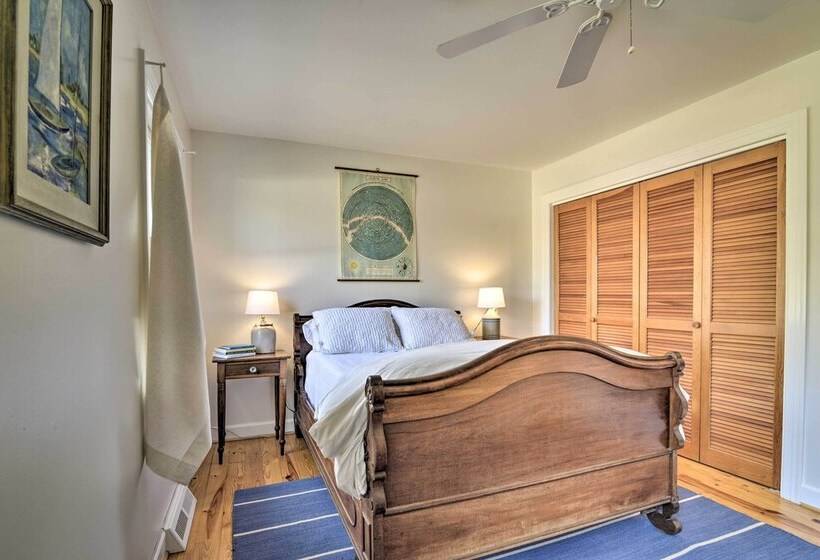 Bayside Deltaville Retreat W/ Beach & Bay Views!