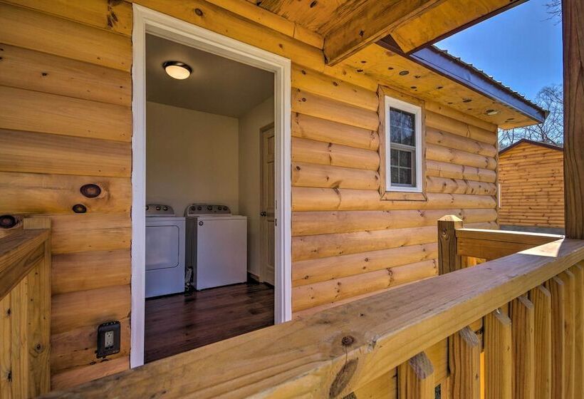 Bears Den  Cabin W/ Porch ~ 5 Mi To Bryson City!