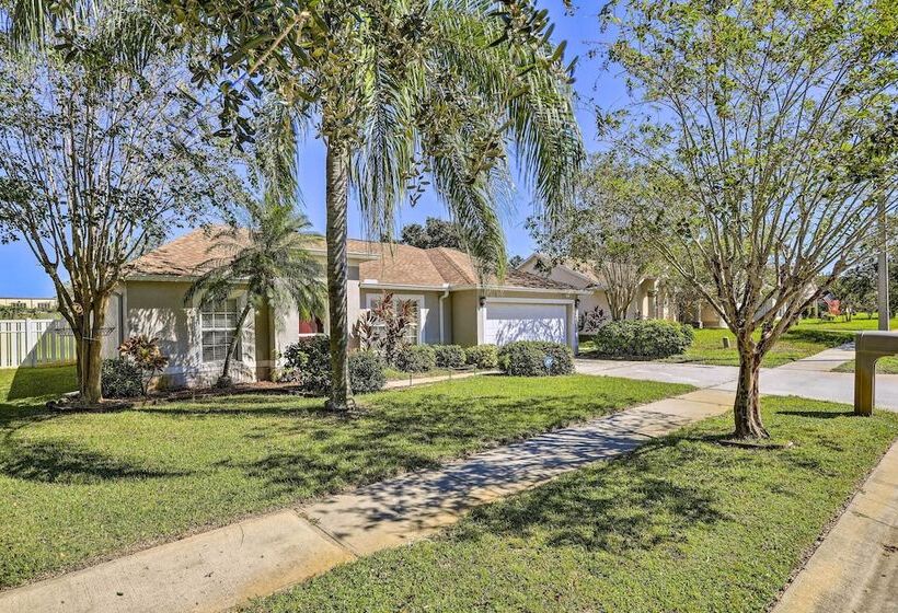 Bright Titusville Retreat W/ Lanai   Wfh Friendly!