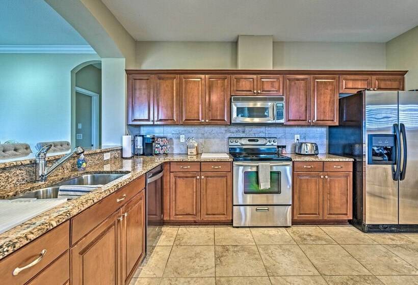 Bright Bayfront Home < 2 Mi To Hernando Beach!