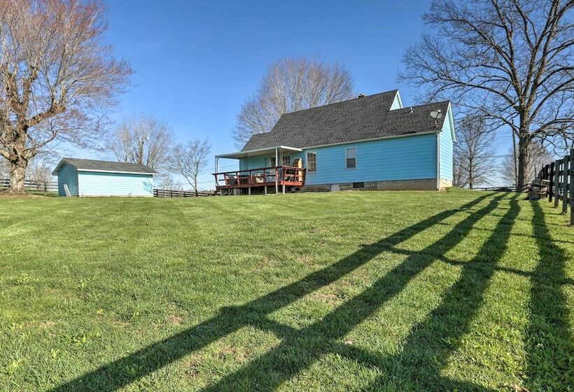 Charming East Bernstadt Retreat On 5.5 Acre Farm!