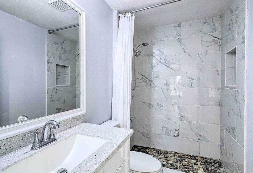 Charming Palm Bay Retreat W/ Spacious Yard!