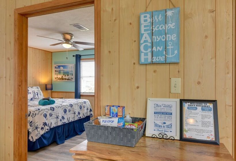 Colorful Crystal Beach Home W/ Ocean View!