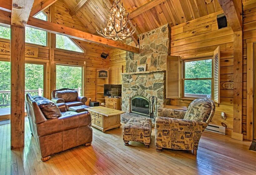 Fire Pit & Hot Tub: Poconos Family Cabin!