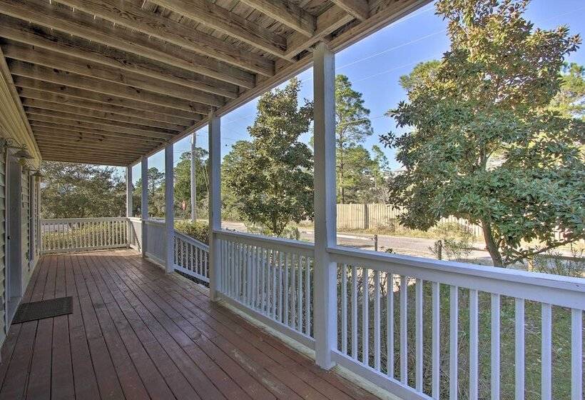 Family Friendly Home W/ Pool, Easy Walk To Beach!