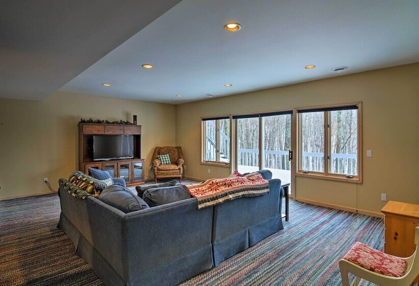 Resort Style Harbor Springs Home Near Ski Resort!