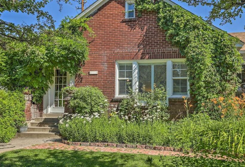 1 Mi To Casinos: Historic Reno Home On Riverwalk