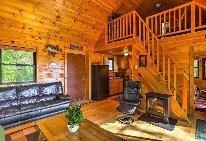 Hocking Hills Lake Gem W/ Hot Tub, Dock, 100 Acres