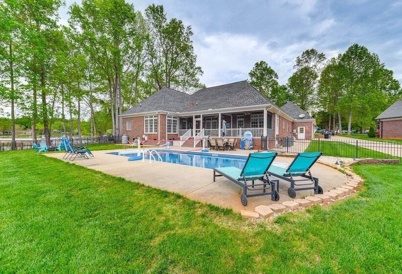 Lake Norman Waterfront Escape W/ Pool & Dock!