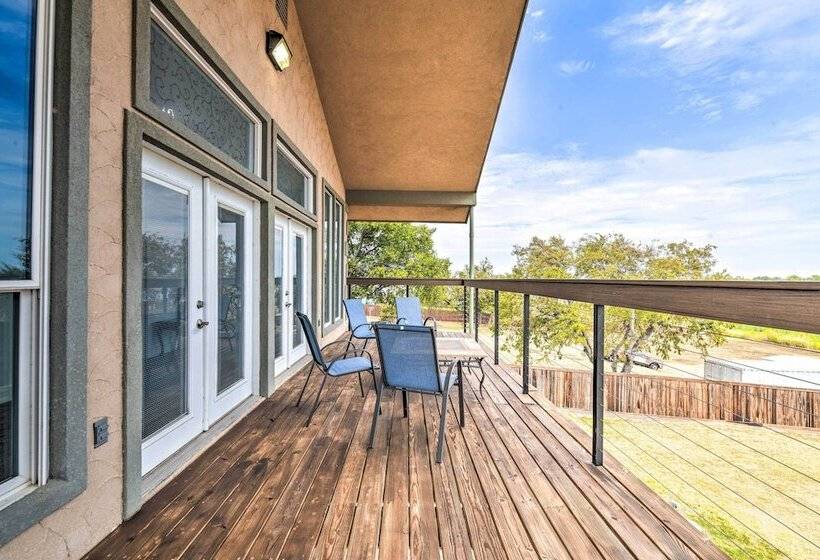 Lakefront Wichita Falls Home W/ Pool & Hot Tub