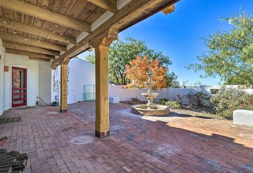 Las Cruces Home  La Casa Blanca  W/ Courtyard