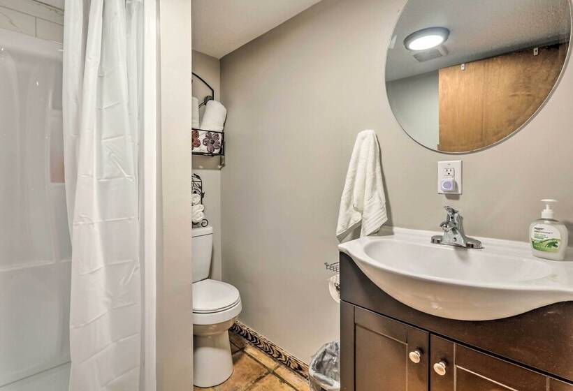 Peaceful Mt Sterling Cabin: Deck & Fire Pit!