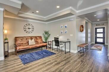 Petfriendly Home, 5 Mi To Dtwn Louisville!