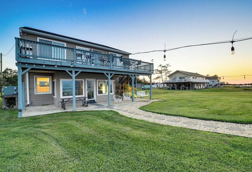 Potomac Waterfront Retreat W/ Dock & Kayaks