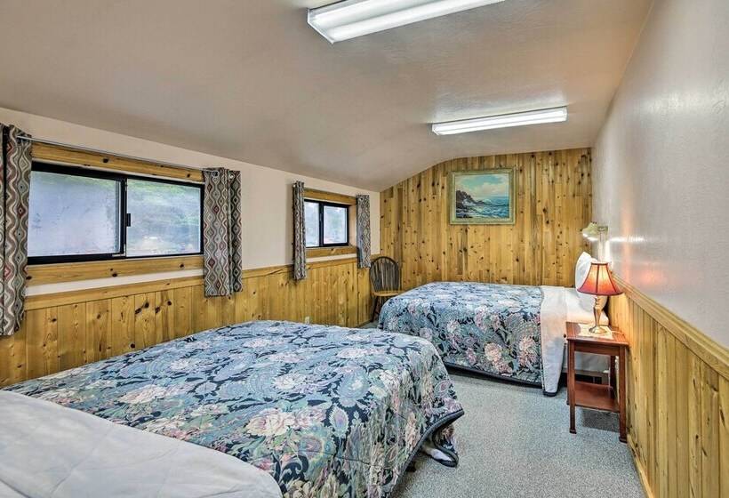 Sanderling Sea Cottages, Unit 1 With Deck!