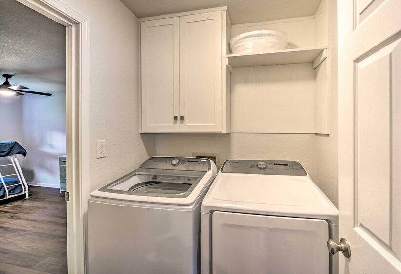 Boat Dock & Kayaks: Waterfront Hot Springs Home!