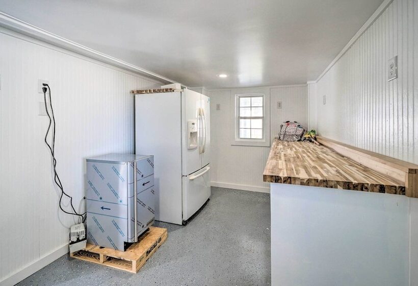 Stunning Surf City Home On Canal W/ Game Room!