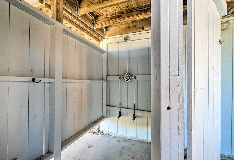 Stunning Surf City Home On Canal W/ Game Room!