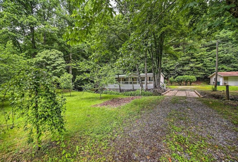 Tranquil Creekfront Bryson City Home W/ Grill!