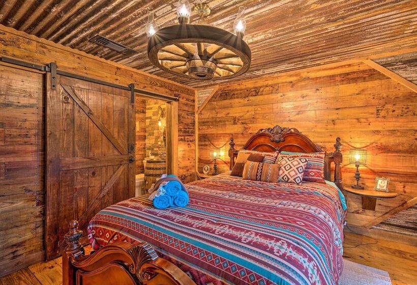 Western Daze  Broken Bow Cabin In Hochatown!