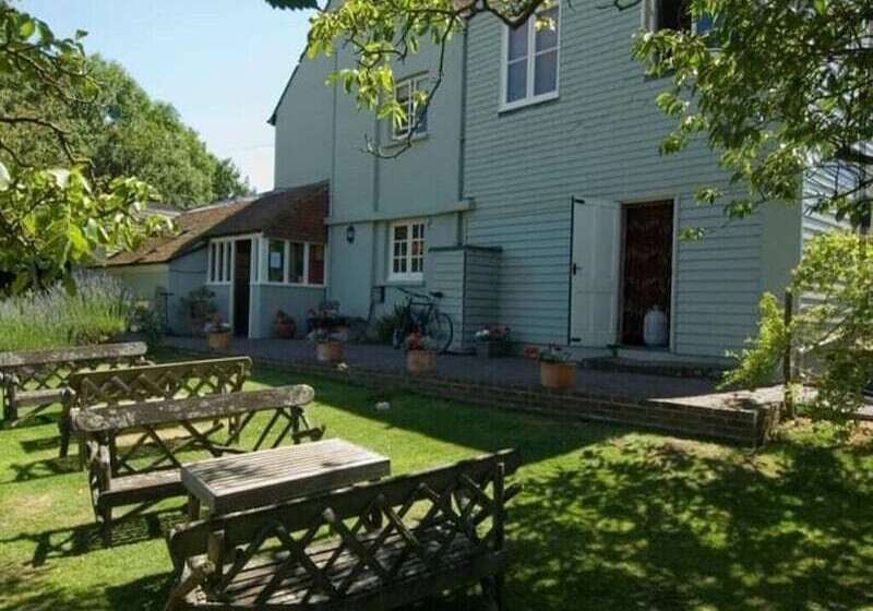 مبيت وإفطار The Jolly Sportsman