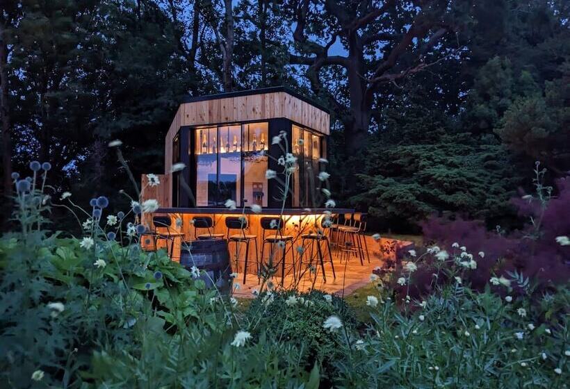 مبيت وإفطار The Jolly Sportsman