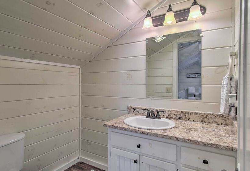 Broken Bow Cabin W/ Private Deck ~ 5 Mi To Lake!