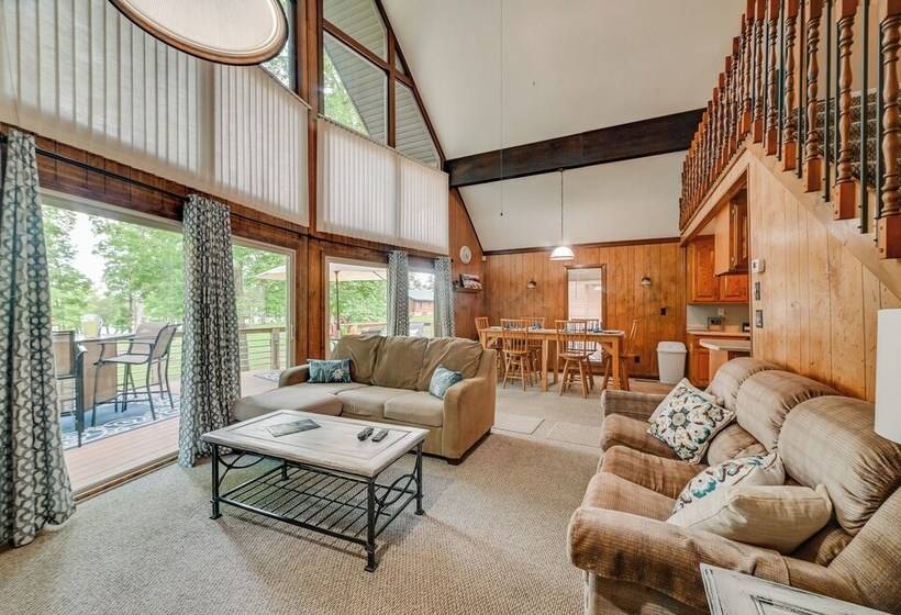 Cozy Dover Home W/ Boat Dock, Fire Pit & Deck!