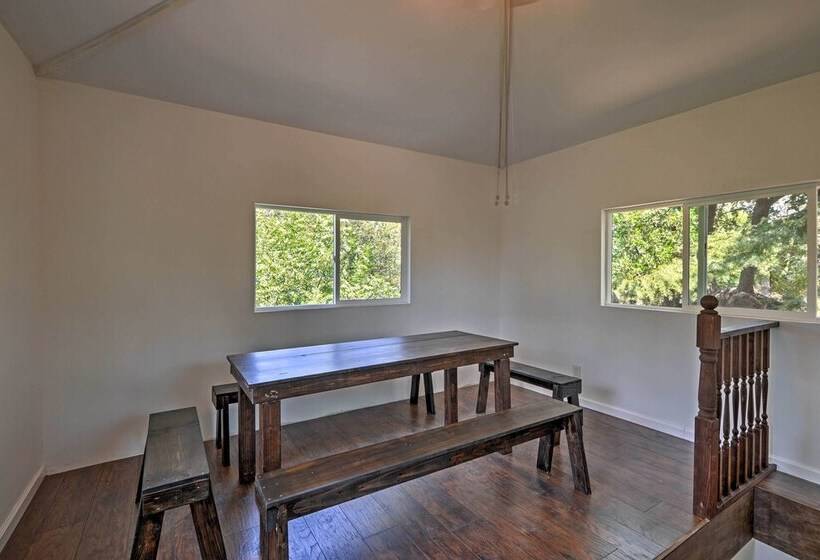 Gilroy Home W/ Deck On 20 Acres, 7 Mi To Downtown!