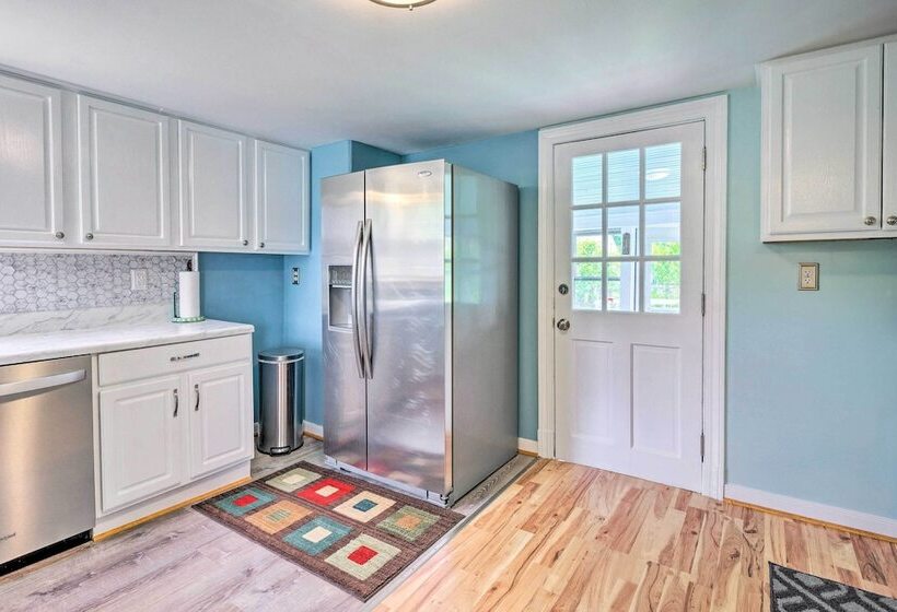 Highland Springs Home ~ 7 Mi To Dtwn Richmond