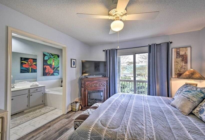 Home W/ Deck In Corolla Light: Walk To Beach!