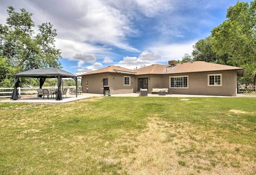 Home W/ Grill ~ 4 Miles To Co National Monument!