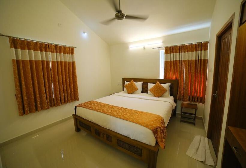 Отель Coastal Grand Anglo French Resorts