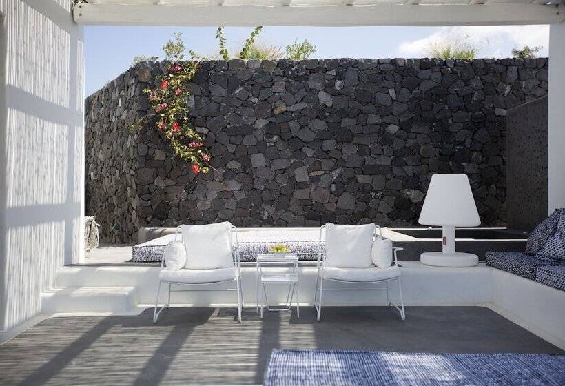 هتل Erosantorini Estate