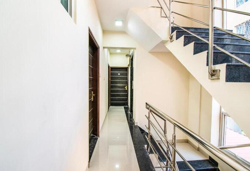 בית מלון כפרי Fabexpress Marvel Bliss   Nr Trump Towers