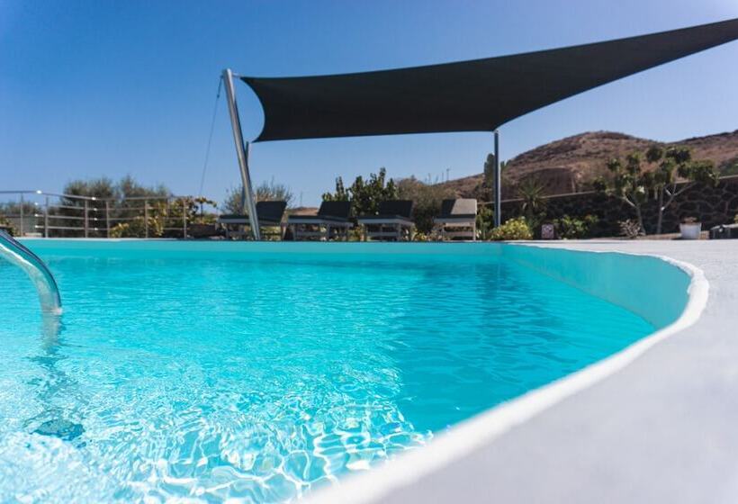 בית מלון כפרי Villas Scirocco