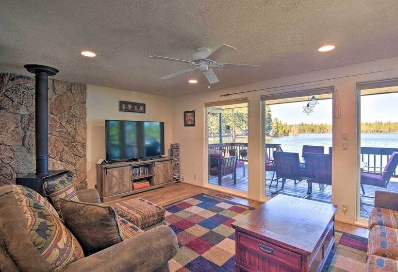 House W/ Private Deck On The Rock Creek Reservoir!