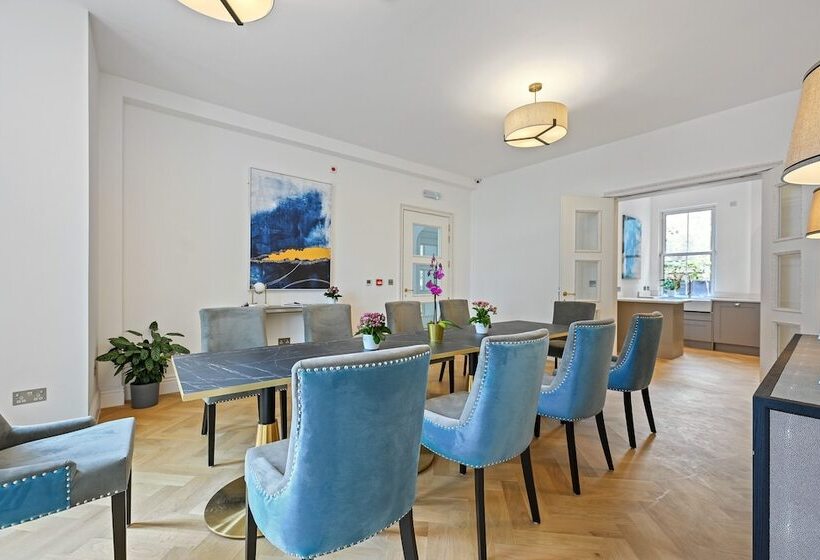 Nightingale Suites