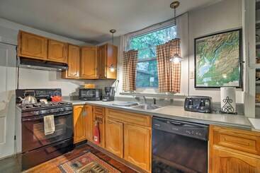 Northville Lakefront Escape W/ Deck: Walk To Lake