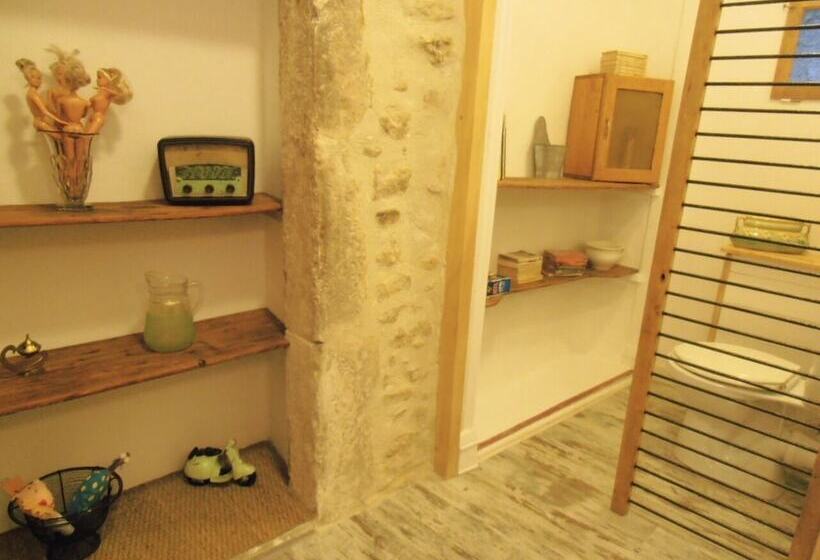膳宿费 Roulotte Et Gite En Drome Provencale