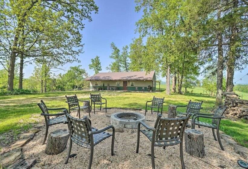 Relaxing Rural Harrison Home   11 Mi To Town