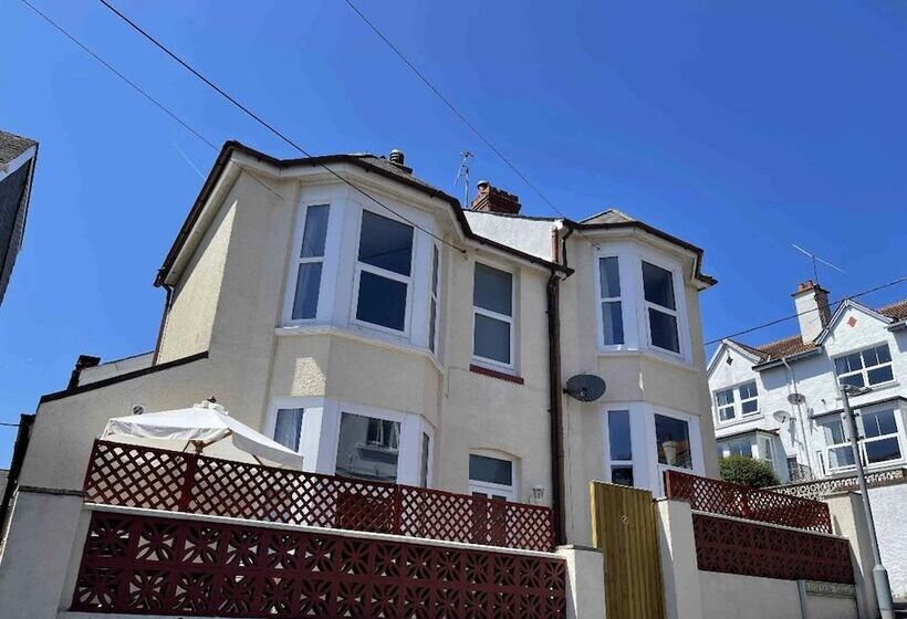 إقامة Charming 2 Bed House In Dawlish Town Centre