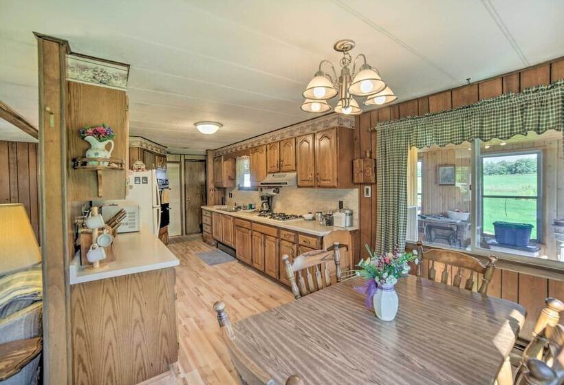 Riverfront Suring Home: Atv Trails, Sunroom!