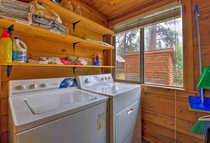Rustic Idaho Cabin < 10 Mi To Payette Lake!