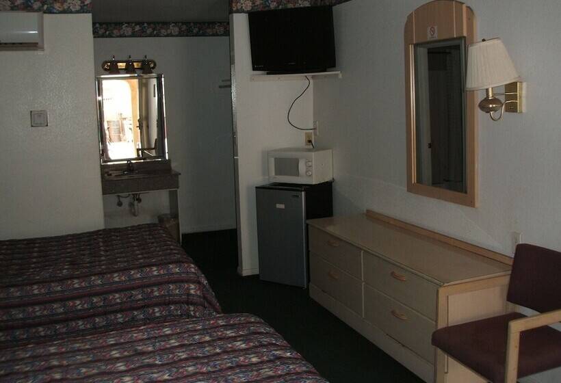 Camlot Inn Motel