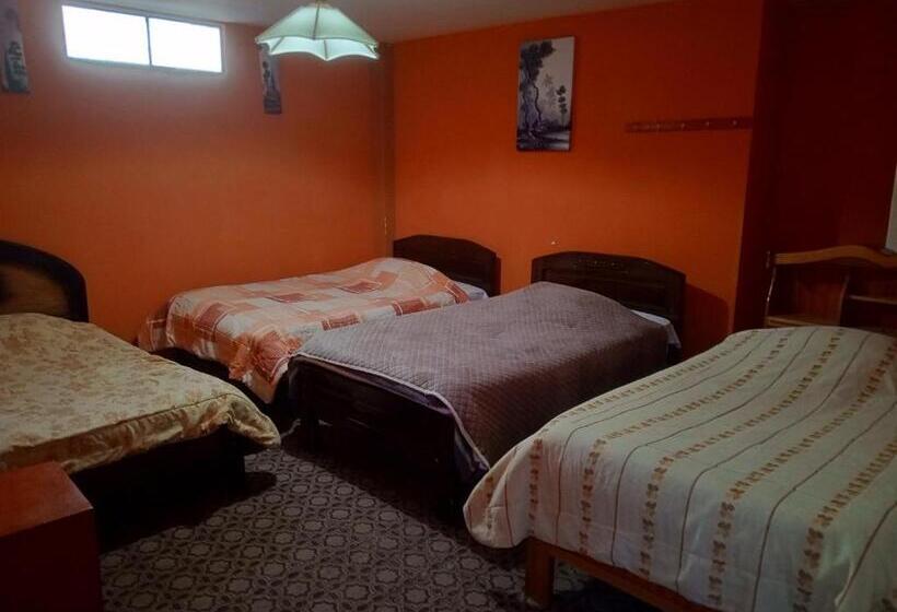 مسافرخانه Puerto Alegre Copacabana