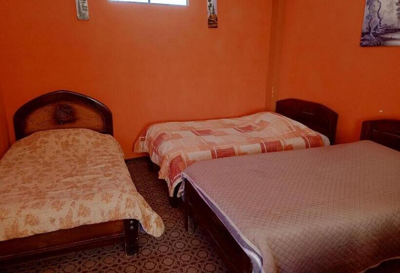 مسافرخانه Puerto Alegre Copacabana