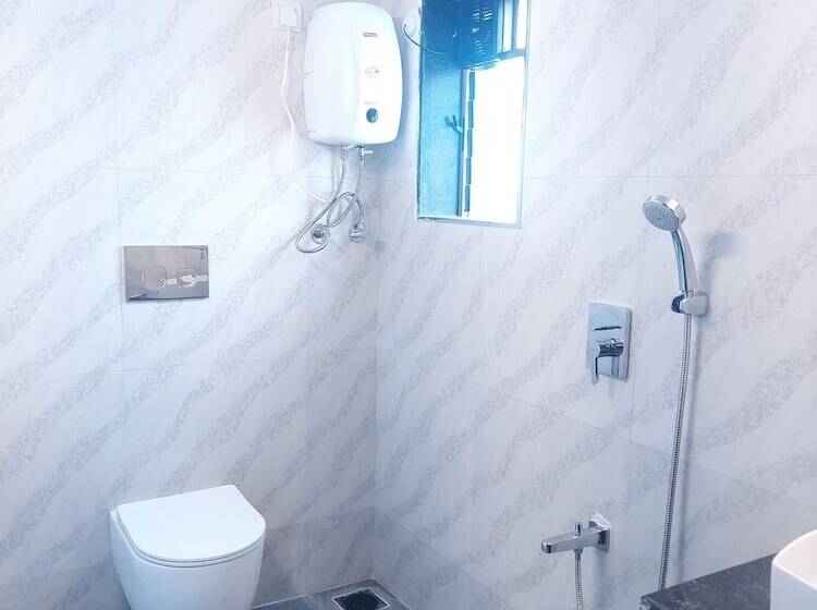 فندق Berryl Resorts