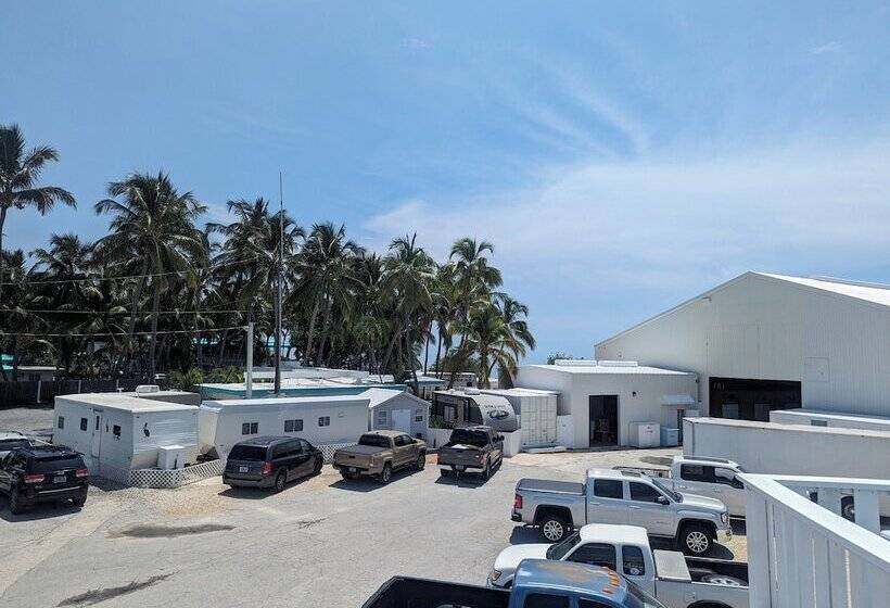 ホテル Bud N Mary S Fishing Marina
